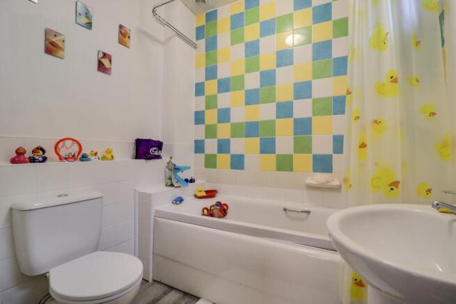 Photo 10