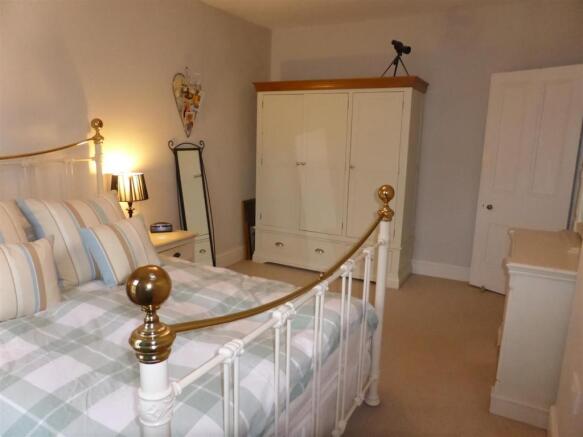 ANOTHER ROOM ASPECT
