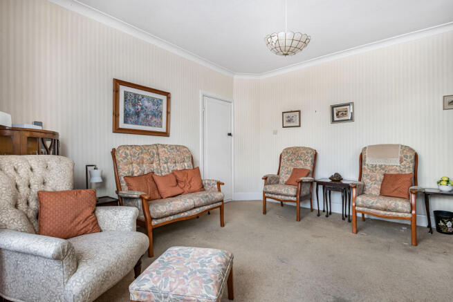 St Andrews Avenue, Wembley, Brent photo 4