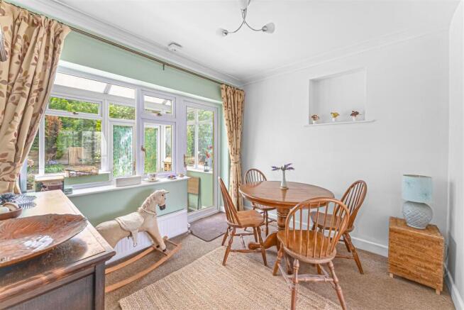 2 bed Detached Bungalow for sale Image 7