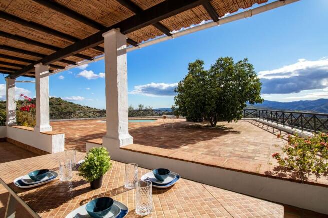 RG2540CH---PERGOLA