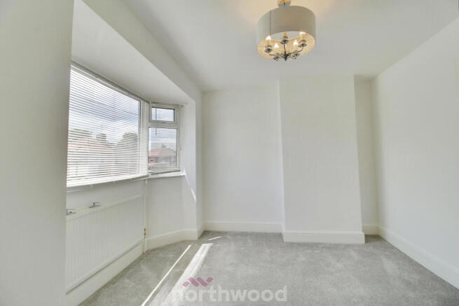 2 bed Semi-Detached to rent Image 5