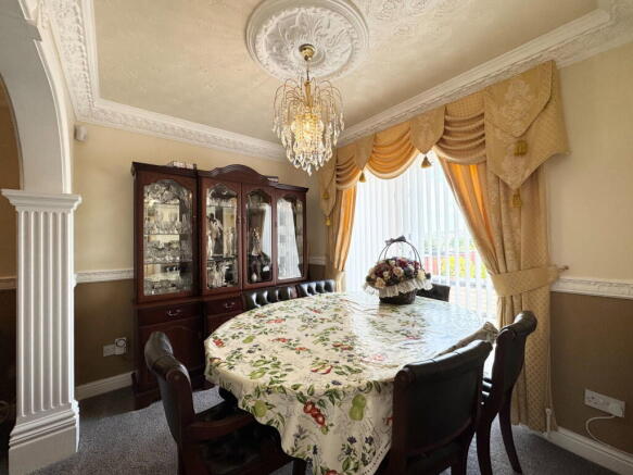 3 bed Detached for sale Image 8