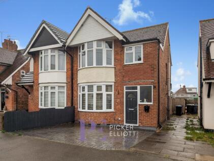 Beaumont Avenue, Hinckley, LE10