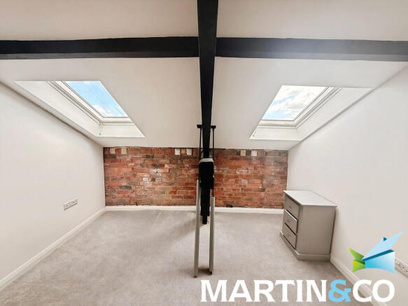 2 bed Apartment to rent Image 12