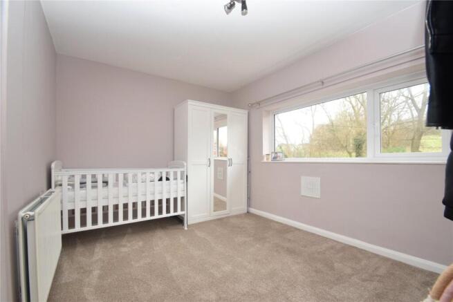 3 bed Terraced for sale Image 9