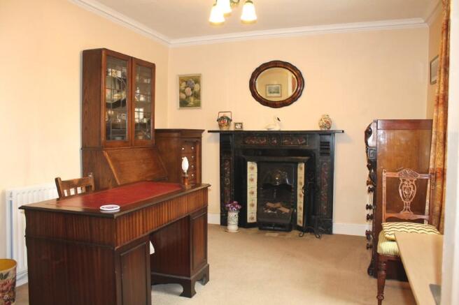 Photo 3