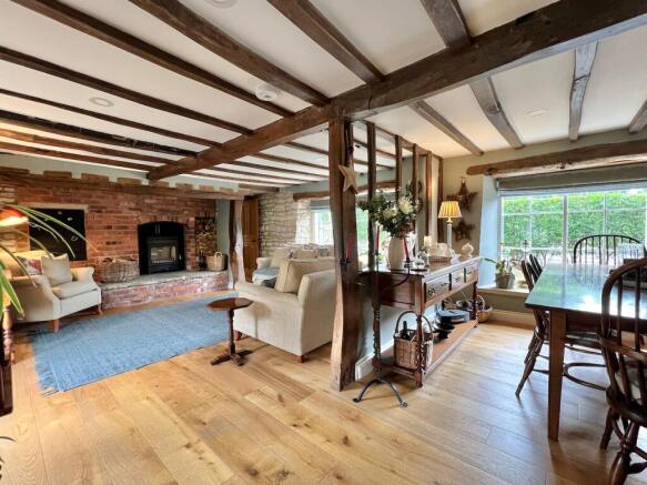 5 bed Terraced for sale Image 6