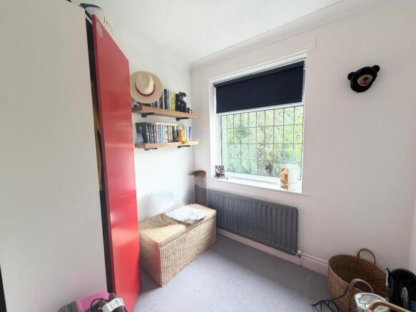 3 bed Semi-Detached for sale Image 12