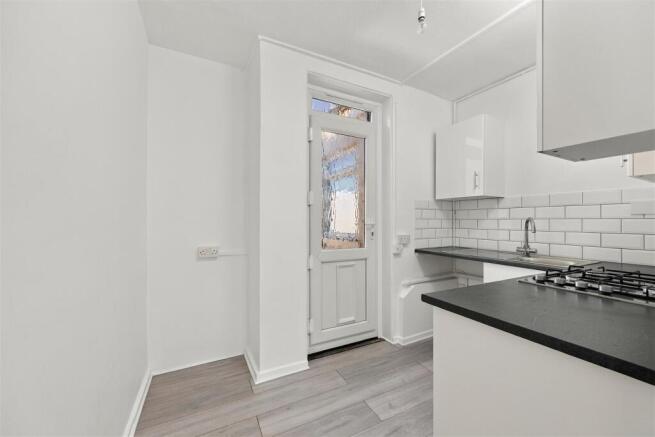 Flat 8, Newcomen Court, Newcomen Road, Portsmouth-