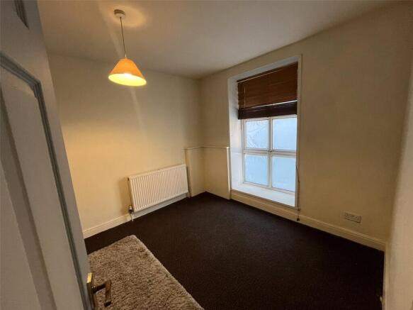 2 bed Apartment for sale Image 12