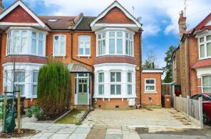 23, Woodlands Road, Harrow HA1 2RT