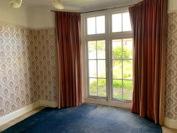 Dining Room..jpg