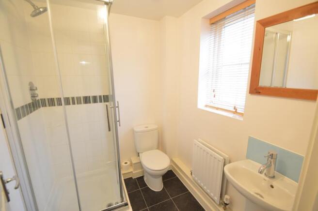En-suite shower