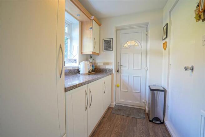 4 bed Detached for sale Image 10