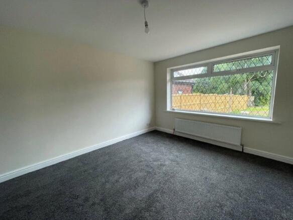 2 bed Bungalow to rent Image 4