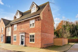 22, Hatcher Crescent, Colchester CO2 8JG