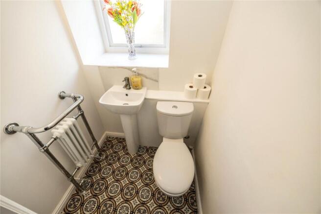 4 bed Terraced for sale Image 10