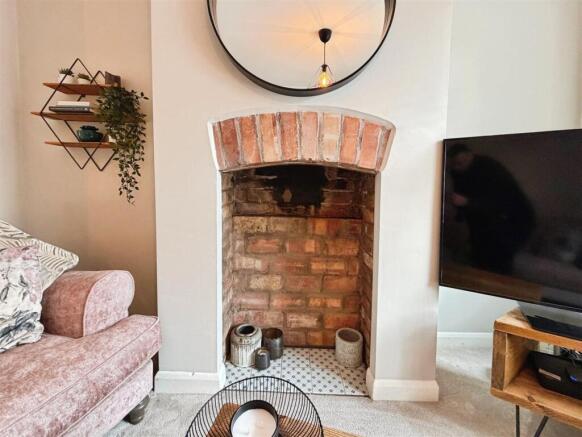 1f2a7447-D-460F-A79A-9310BB86EC2E-8428-0000030D40D