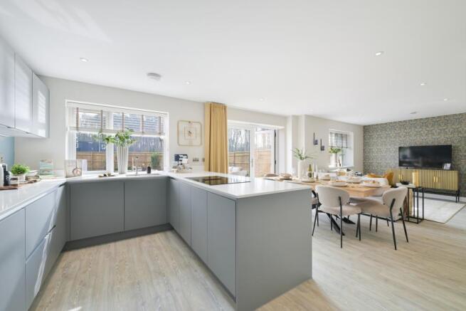 Kitchen / Dining