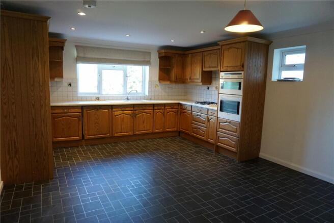 Kitchen/Breakfast Rm