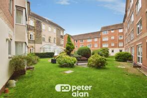 61, Homegower House, St Helens Road, Sandfields, Swansea SA1 4DL