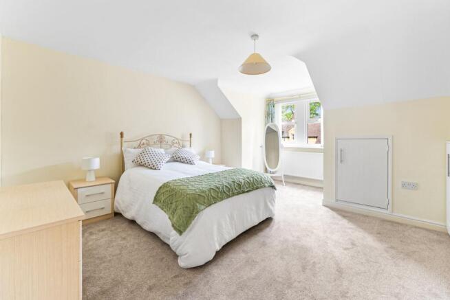 2 bed Retirement Property for sale Image 10
