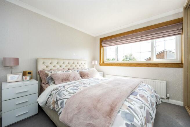 33_CLADDENS_PLACE_LENZIE_033.JPG