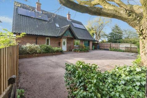 Rectory Road, Haddiscoe, Norwich, Norfolk, NR14