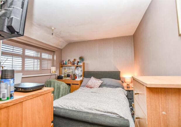 Bedroom 2.jpg