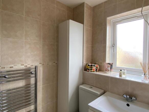 En Suite Shower Room
