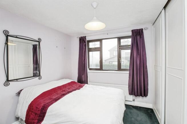 4 bed Detached for sale Image 6