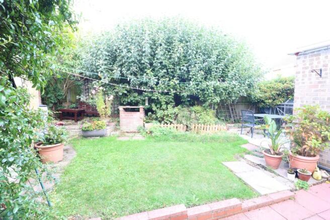 3 bed Semi-Detached for sale Image 12
