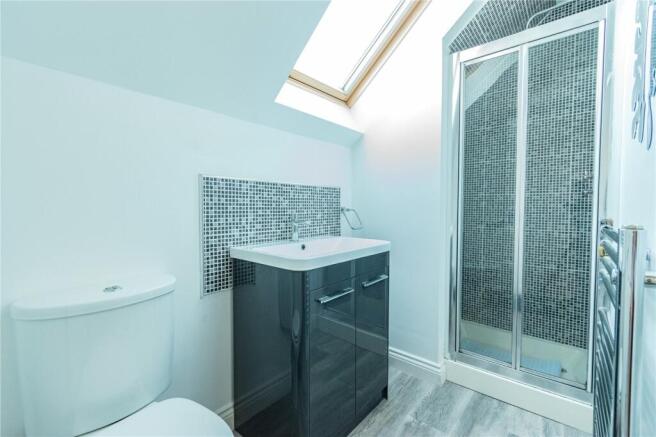 Bedroom 2 Ensuite