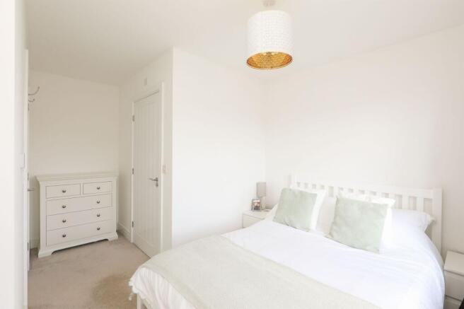 3 bed Terraced for sale Image 12