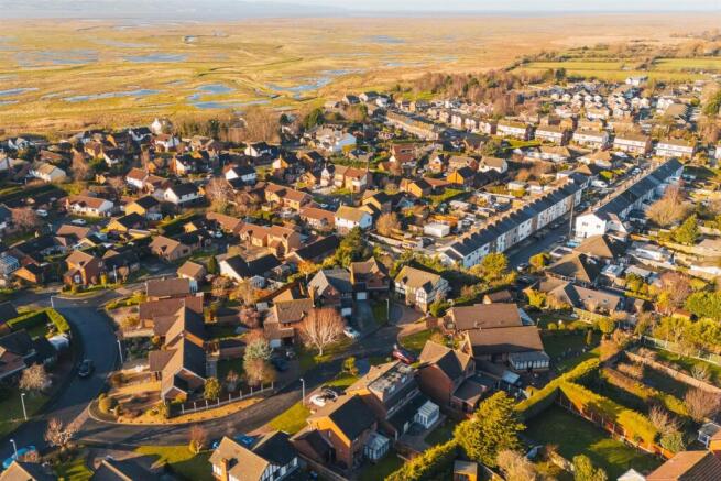 5 Croften Dr drone-9.jpg