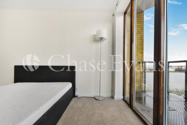 Perry Court, 1 Marit
