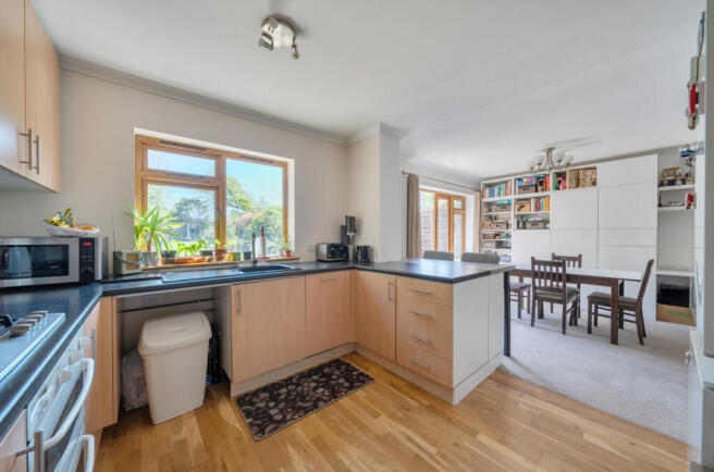 1441759-9-69e8caf...
