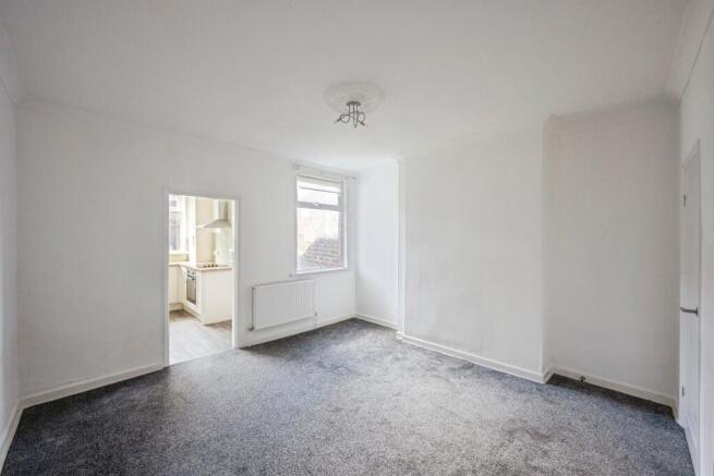 2 bed Terraced for sale Image 8