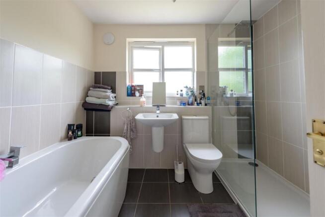 4PC BATHROOM