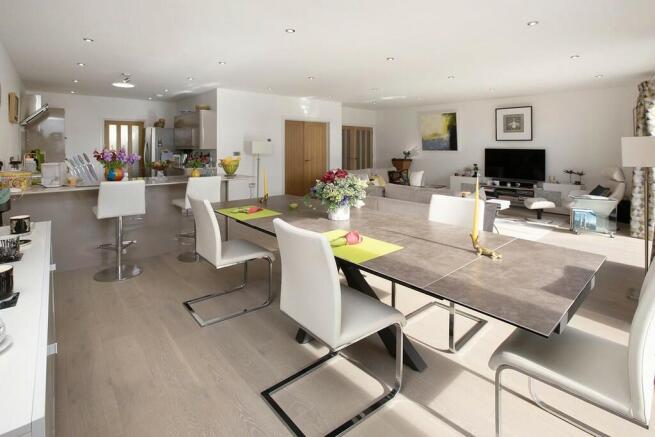 5maidenfield20245...
