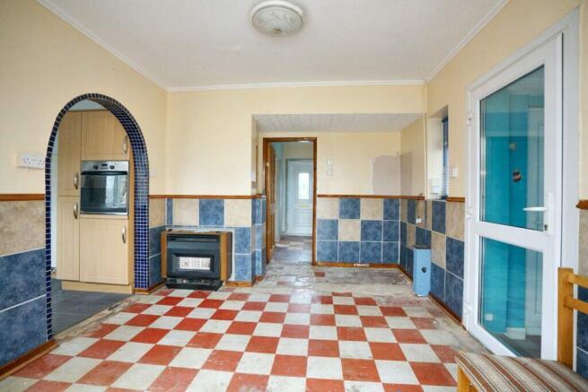 Gregory Avenue- Dining Room