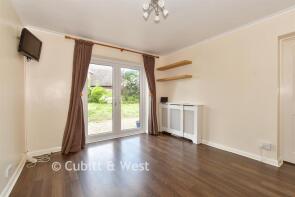 35, Pollards Drive, Horsham RH13 5HQ