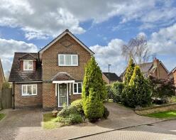 2, Farr Close, Haywards Heath RH17 5HS