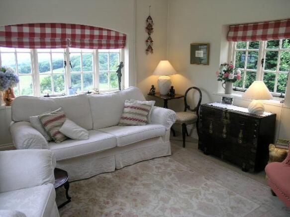 SITTING ROOM