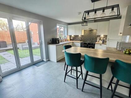 Oval Drive, Wolverhampton, WV10