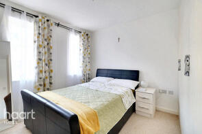 8, 46 Aqua House, Varcoe Gardens, Hayes UB3 2FH