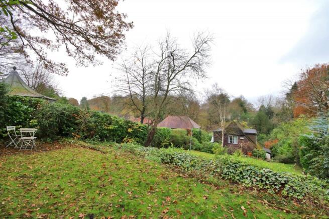 Rear Garden to House.jpg
