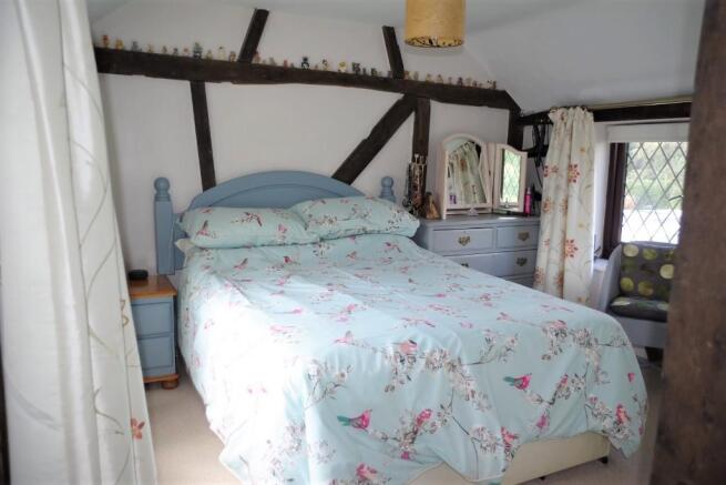 Bed 1