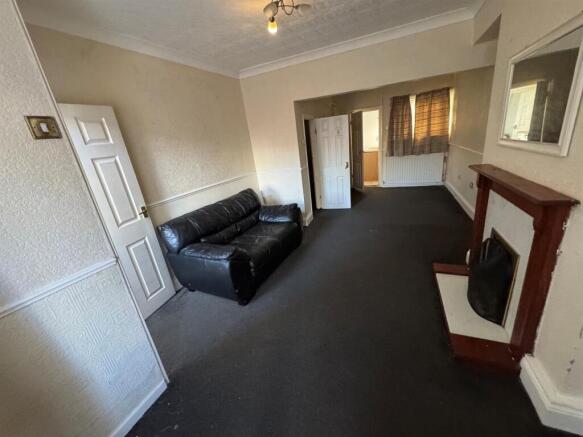 lounge angle 2.jpg